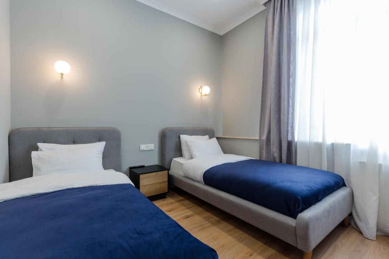 Hotel Lifetime Батумі Екстер'єр фото