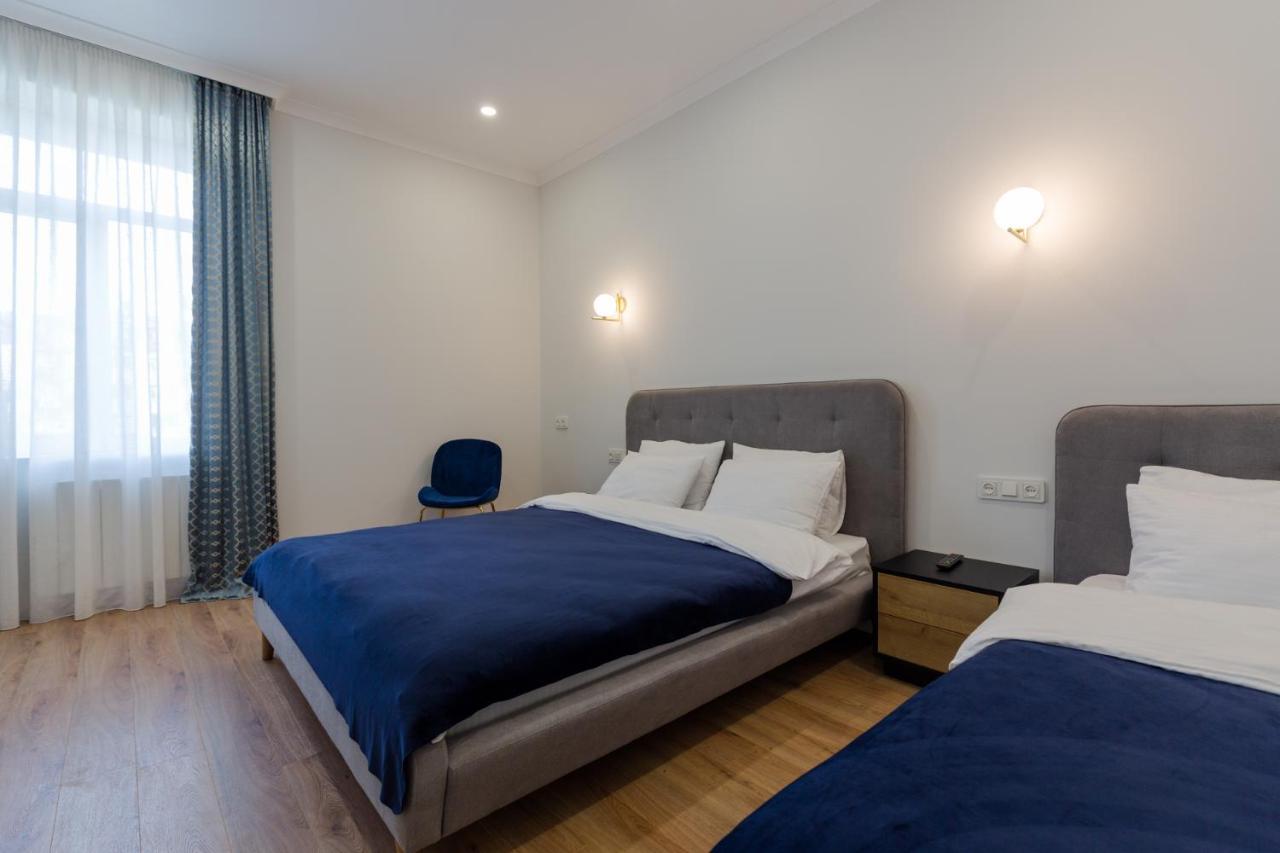 Hotel Lifetime Батумі Екстер'єр фото